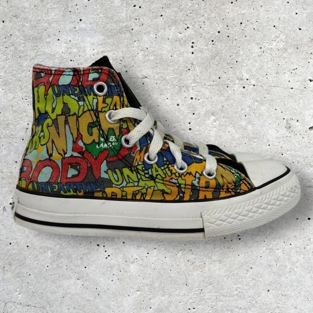 Vintage kids Converse All Star science fiction Mars Invasion size 12